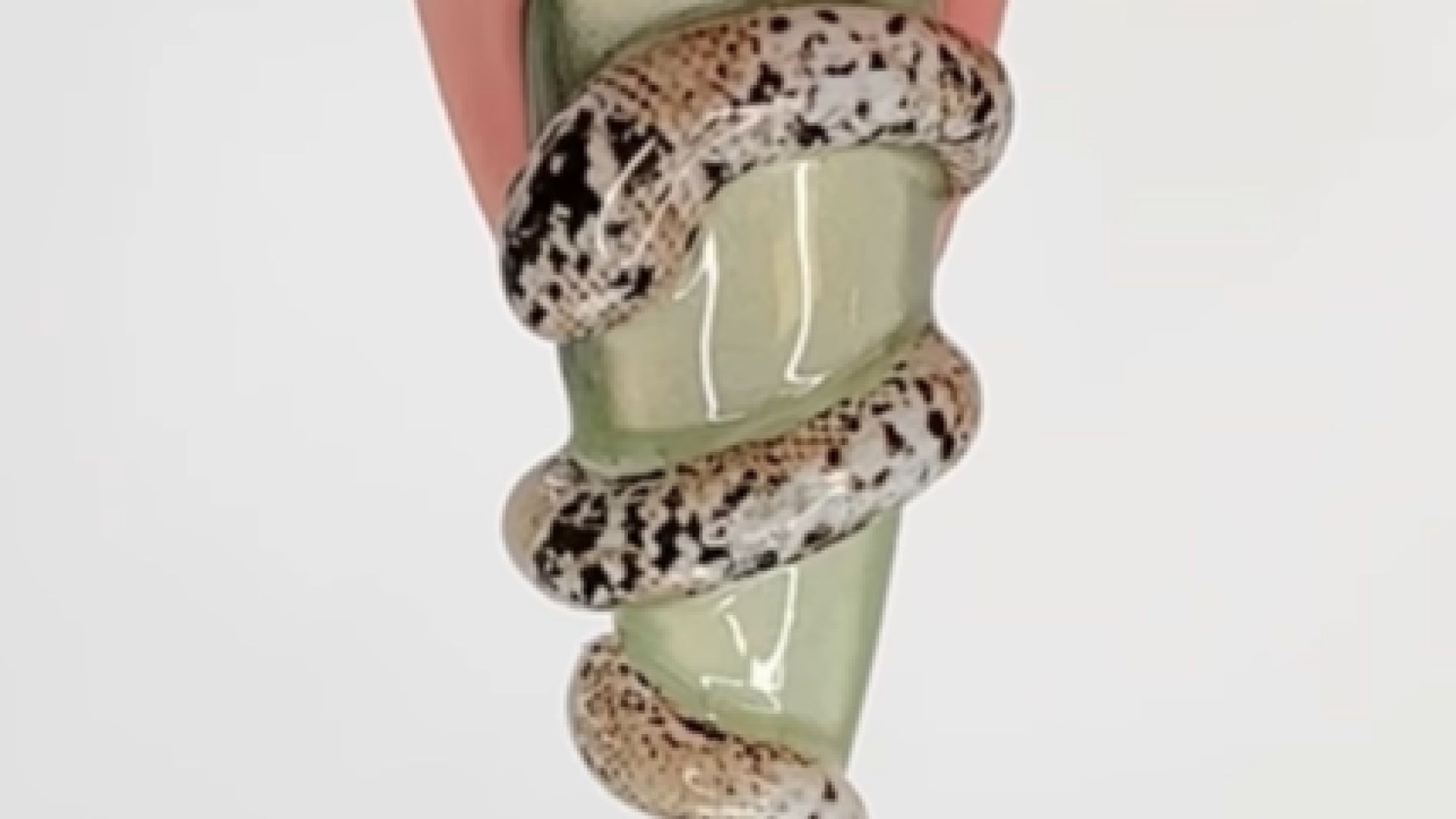 Deco nails - snake